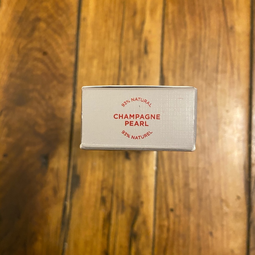 BNIB Bite Beauty Champagne Pearl Lip Gloss - Picture 4 of 4